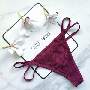 NWT PINK VICTORIA'S SECRET FLOCKED MESH LOGO THONG PANTY IN VIVID MAGENTA SIZE M